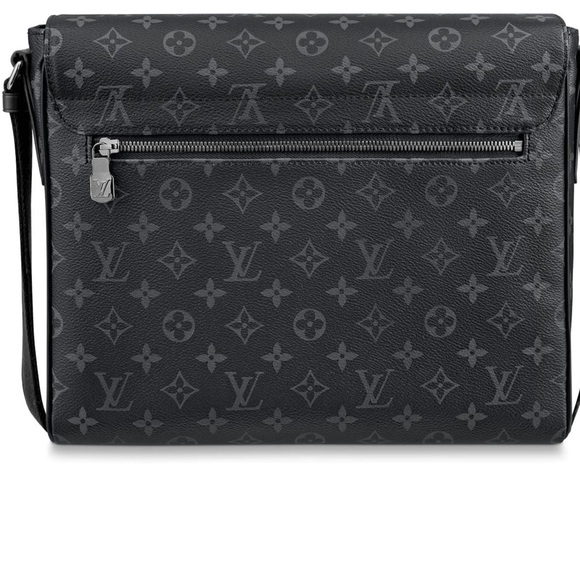 Louis Vuitton District PM Monogram Eclipse Messenger Bag M46255 - Picture 5 of 9
